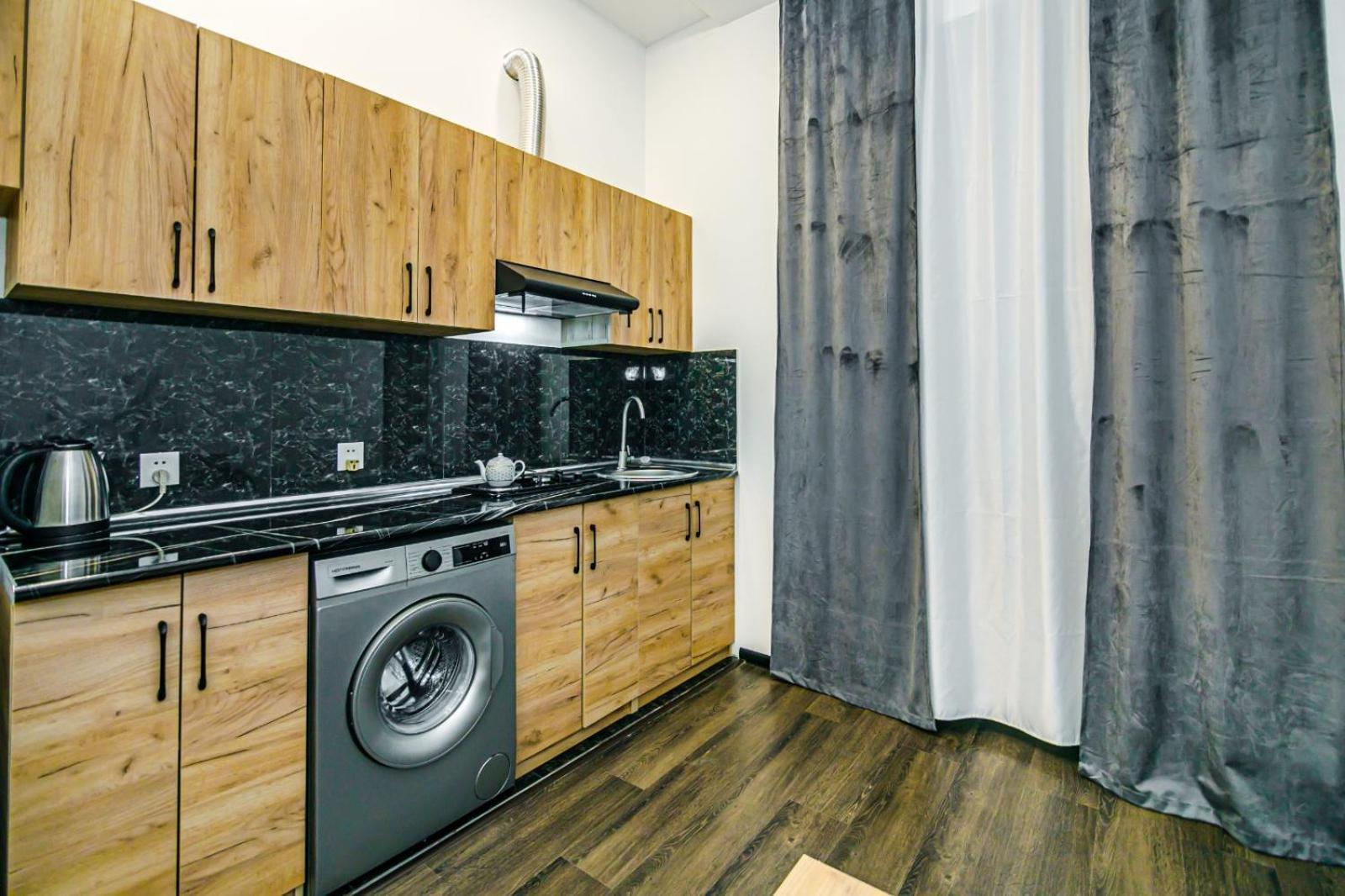 M Estate. 2 Room Home In Targovu 바쿠 외부 사진