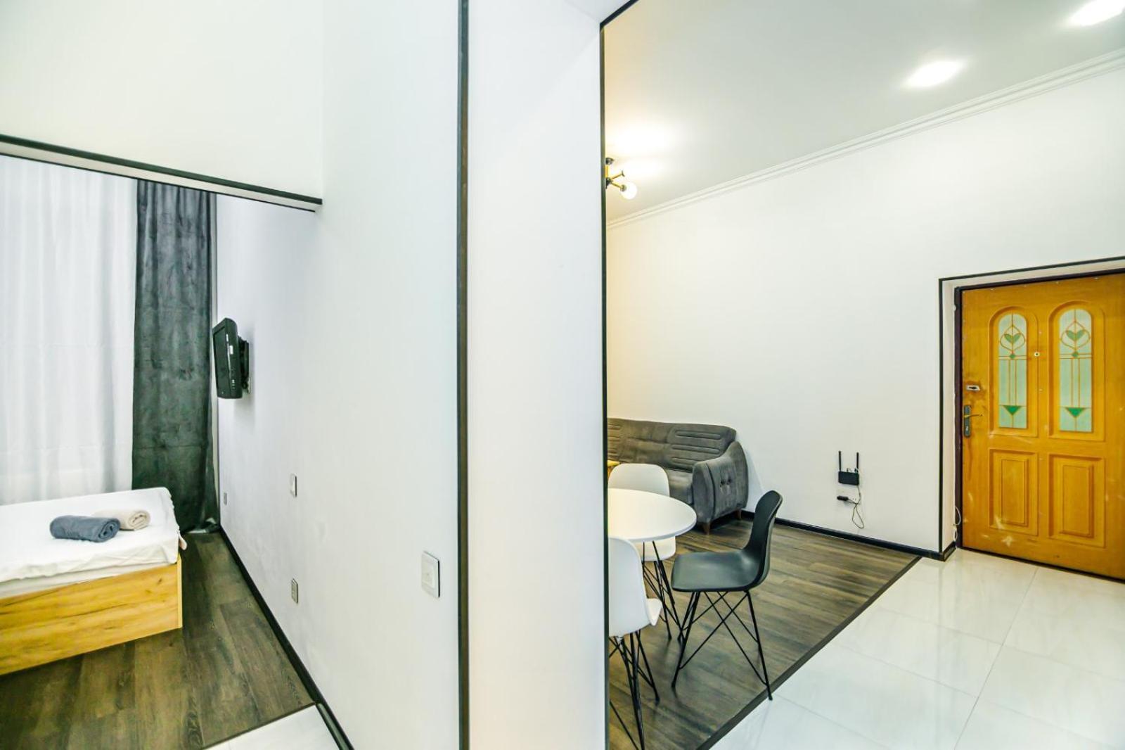 M Estate. 2 Room Home In Targovu 바쿠 외부 사진